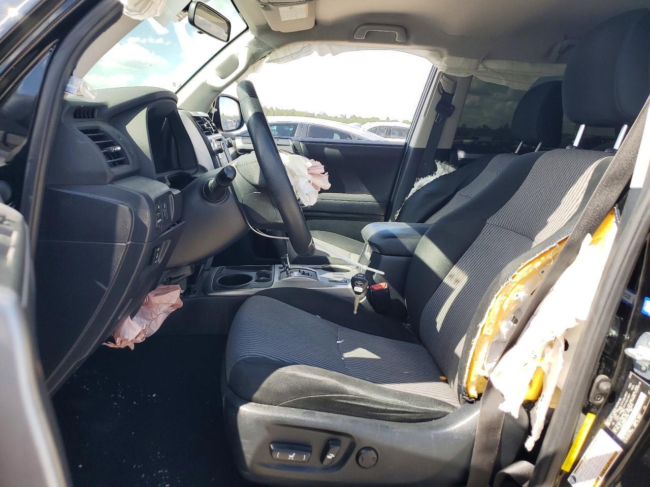 2019 Toyota 4Runner Sr5 - zdjęcie 7
