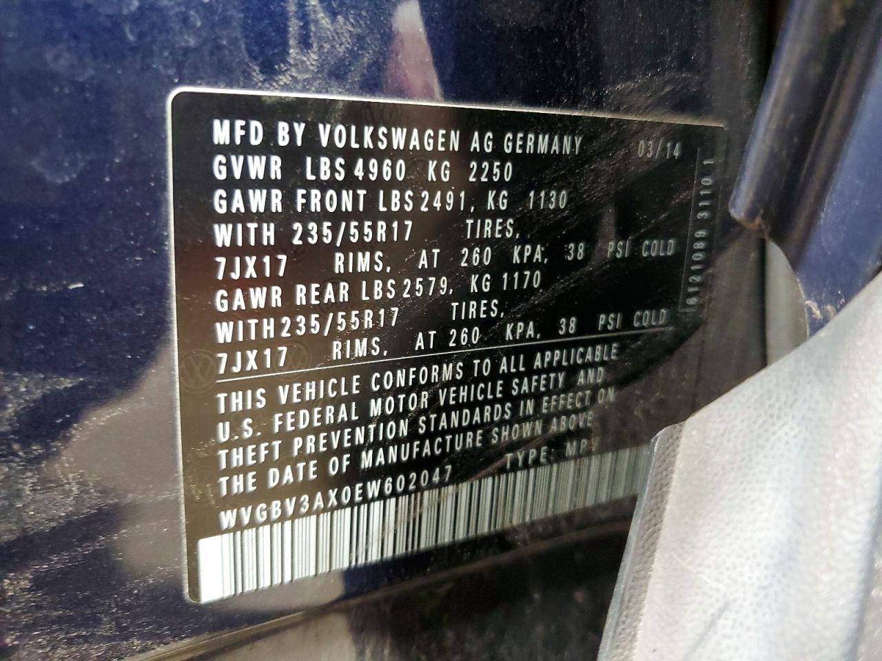 2014 Volkswagen Tiguan S - zdjęcie 13