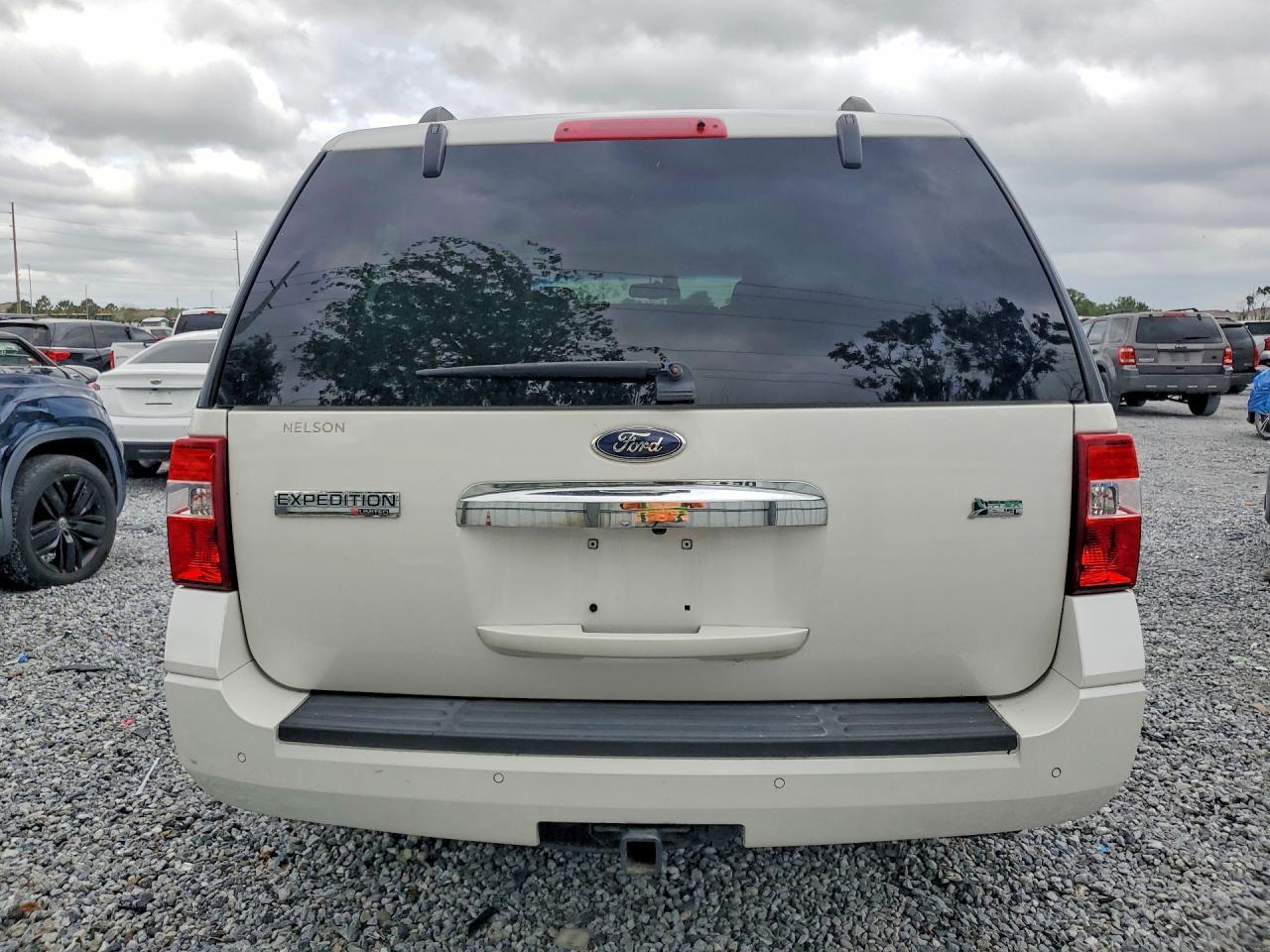 2013 Ford Expedition Limited - zdjęcie 6