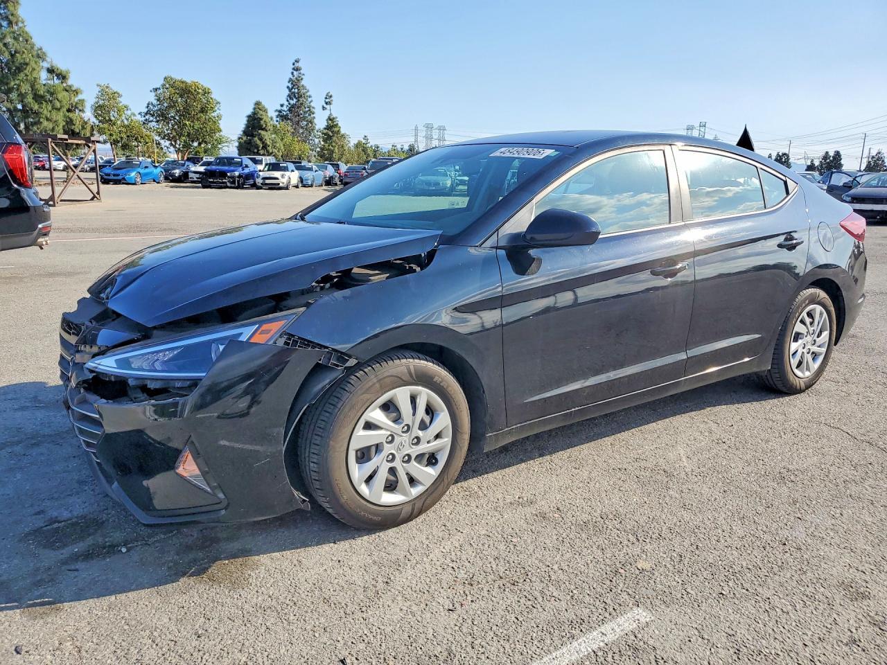 2020 Hyundai Elantra Se - zdjęcie główne