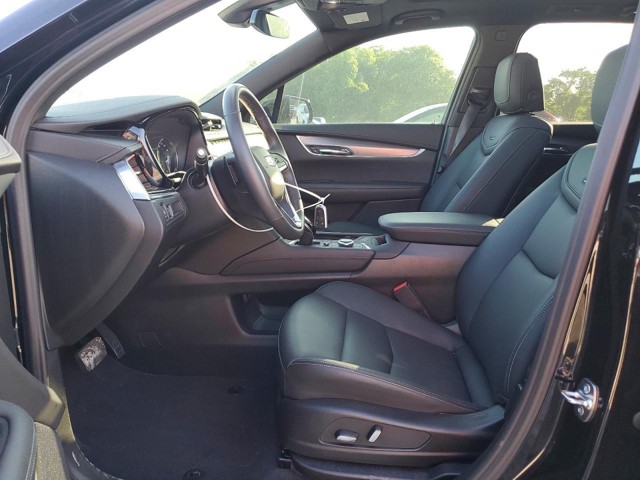2025 Cadillac Xt6 Luxury - zdjęcie 7