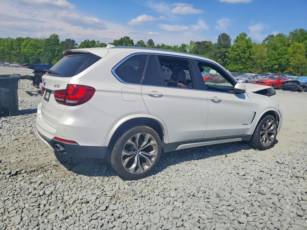 2017 BMW X5 xDrive35I - zdjęcie 3