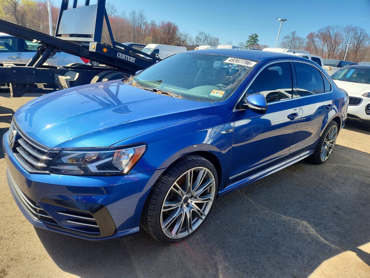 2017 Volkswagen Passat R-Line - zdjęcie główne
