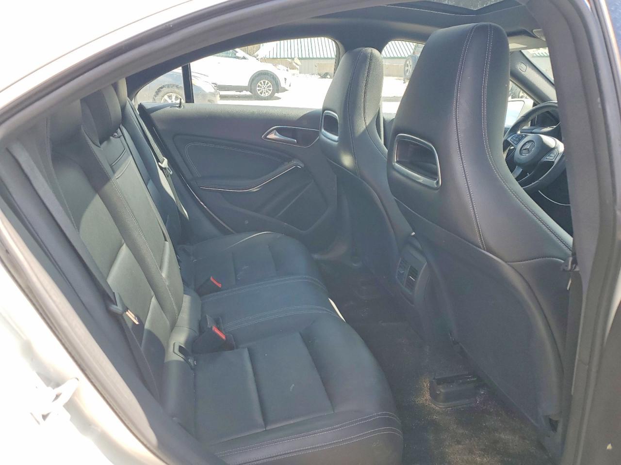 2018 Mercedes-Benz Cla 250 4Matic - zdjęcie 10