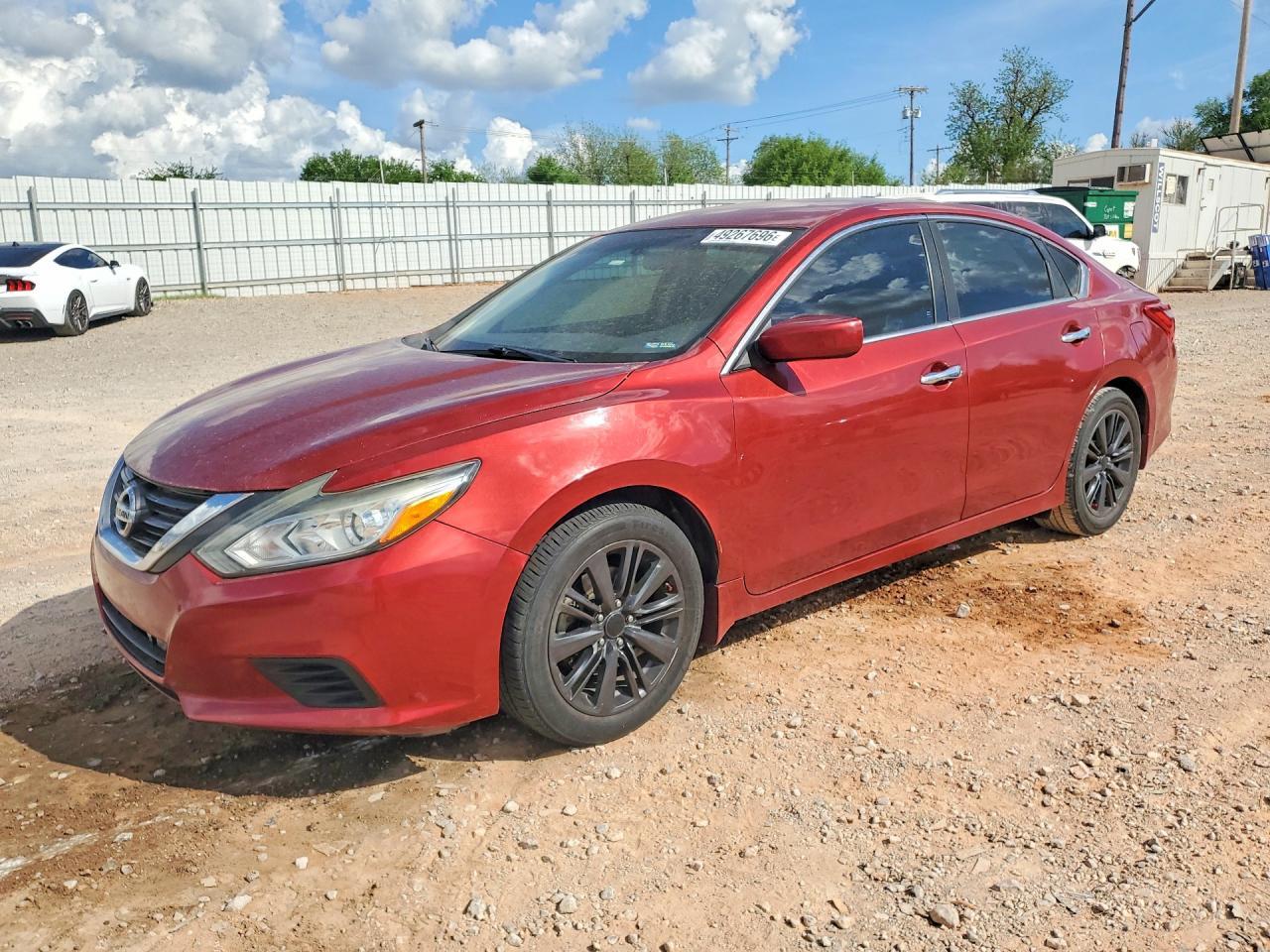 2016 Nissan Altima 2.5 S - zdjęcie główne