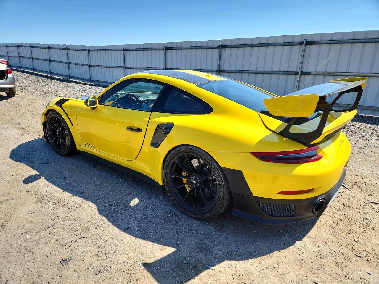 2018 Porsche 911 Gt2 Rs - zdjęcie 2