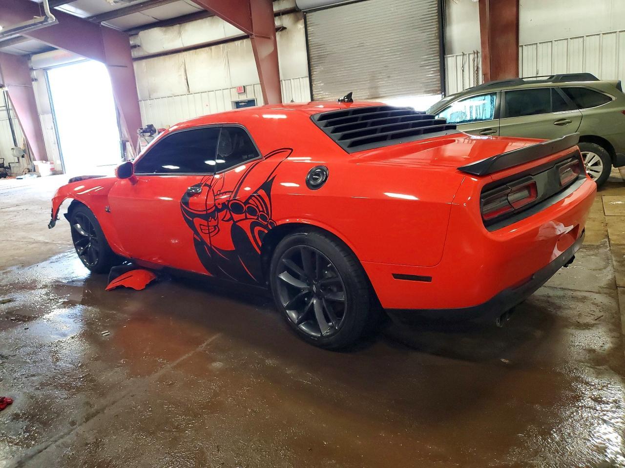 2019 Dodge Challenger R - zdjęcie 2