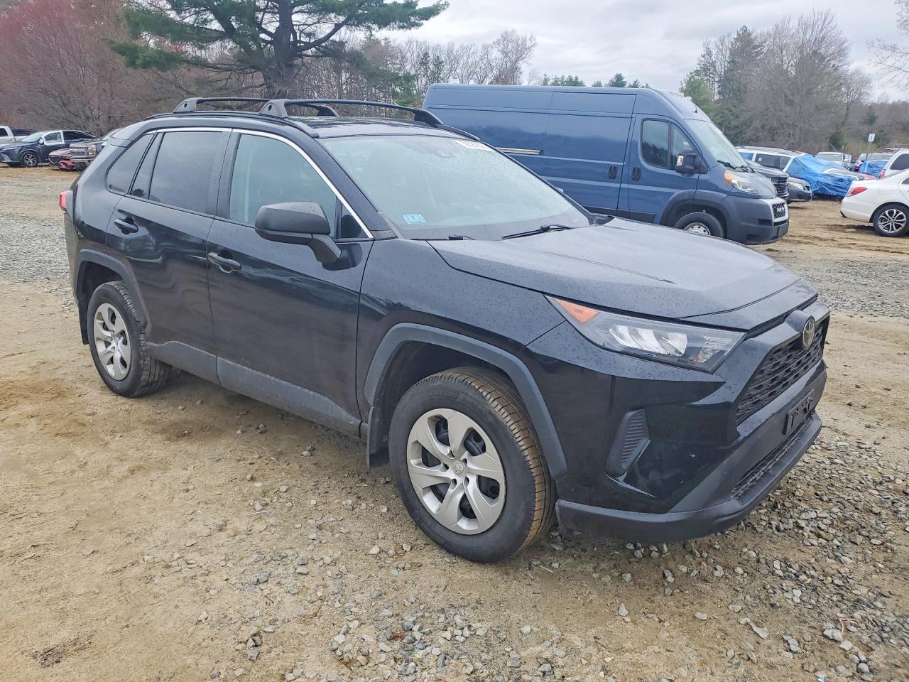 2019 Toyota Rav4 Le - zdjęcie 4