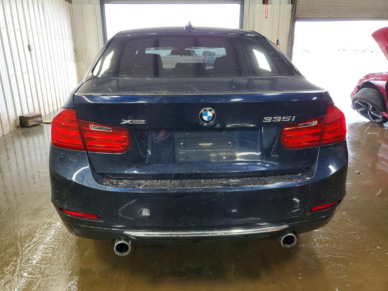 2014 BMW 335 Xi - zdjęcie 6