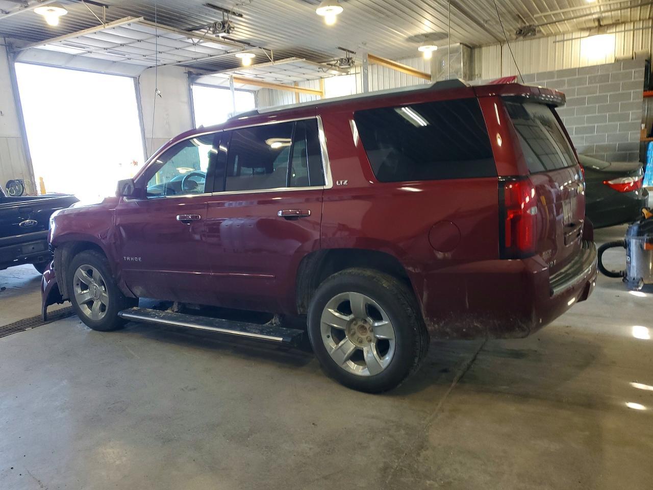 2016 Chevrolet Tahoe K1500 Ltz - zdjęcie 2