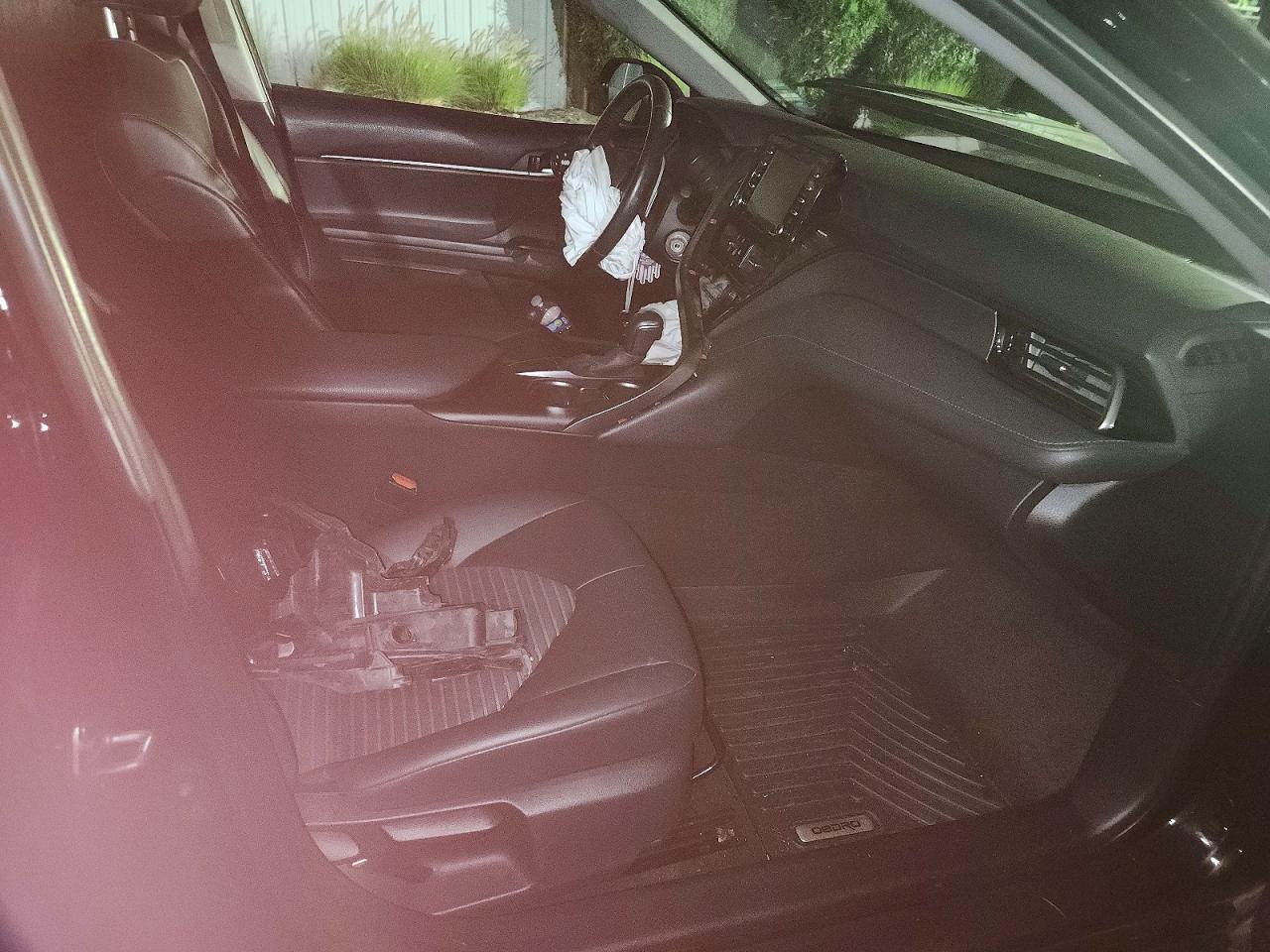 2022 Toyota Camry Se - zdjęcie 13