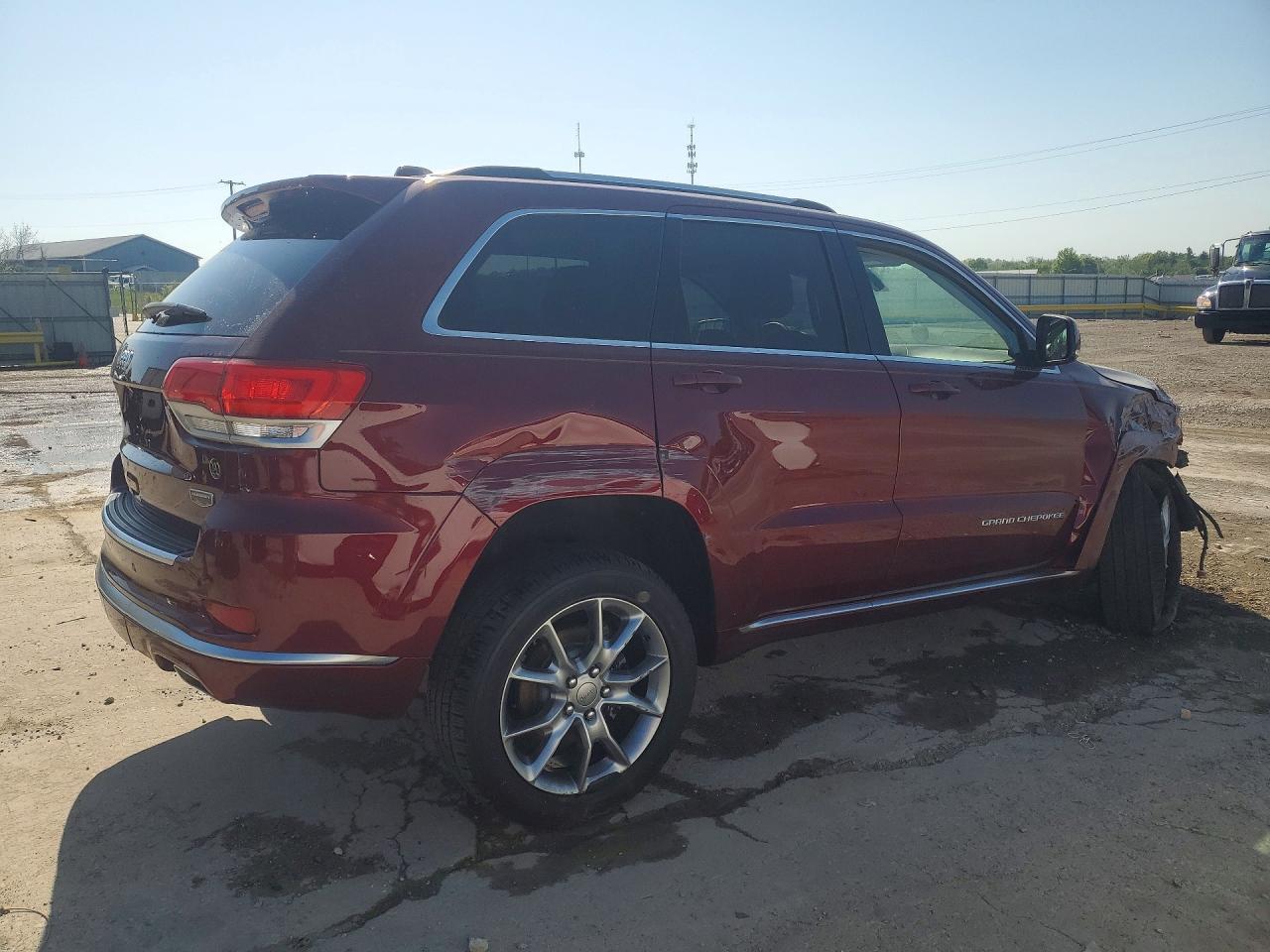 2016 Jeep Grand Cherokee Summit - zdjęcie 3