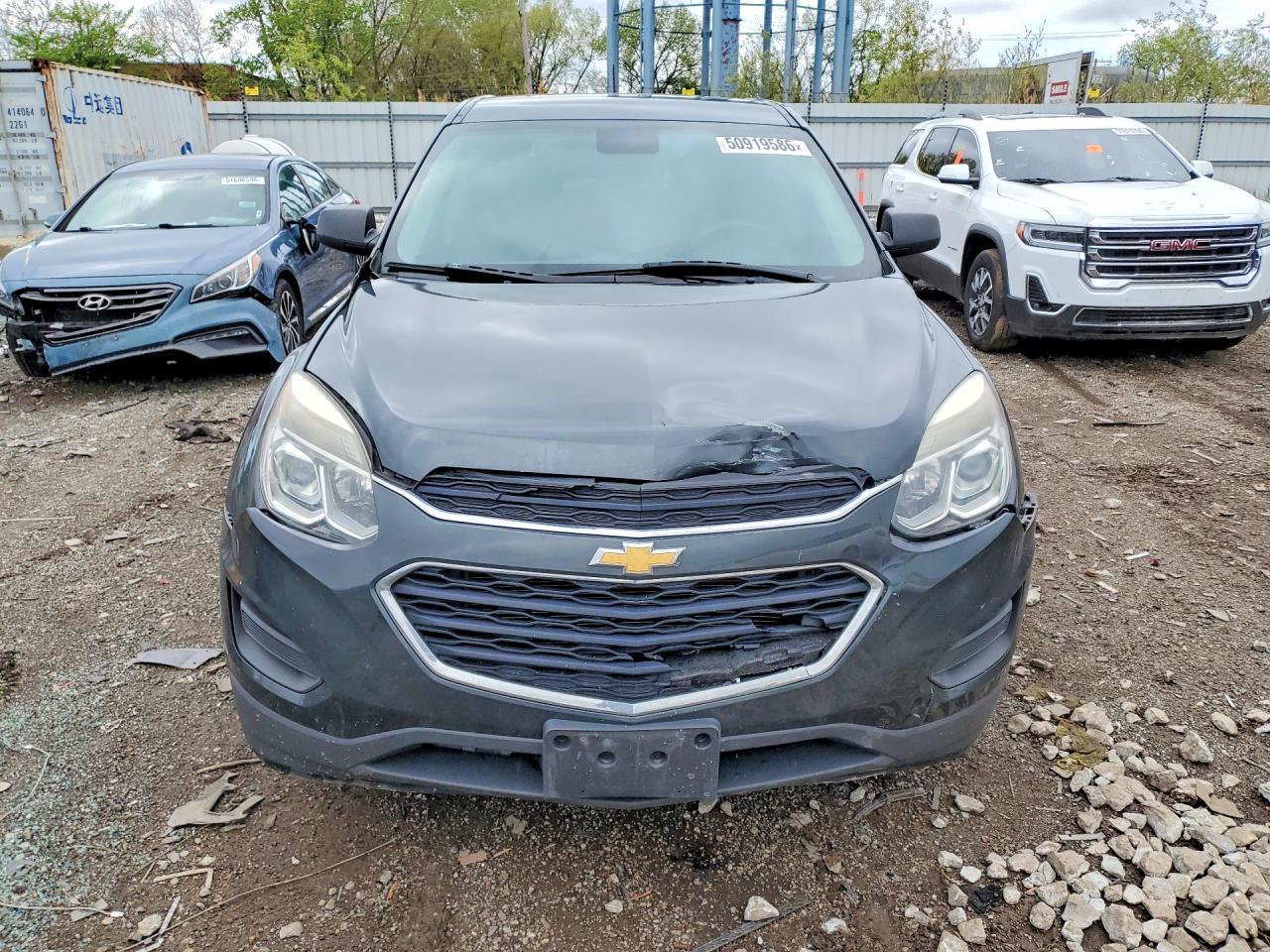 2017 Chevrolet Equinox Ls - zdjęcie 5