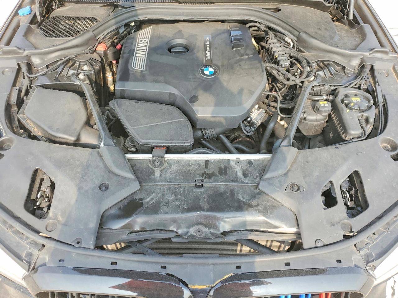 2018 BMW 530 I - zdjęcie 11