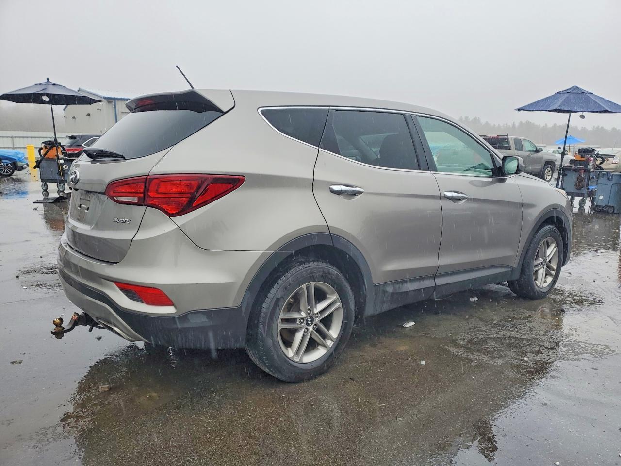 2018 Hyundai Santa Fe Sport 2.4L - zdjęcie 3