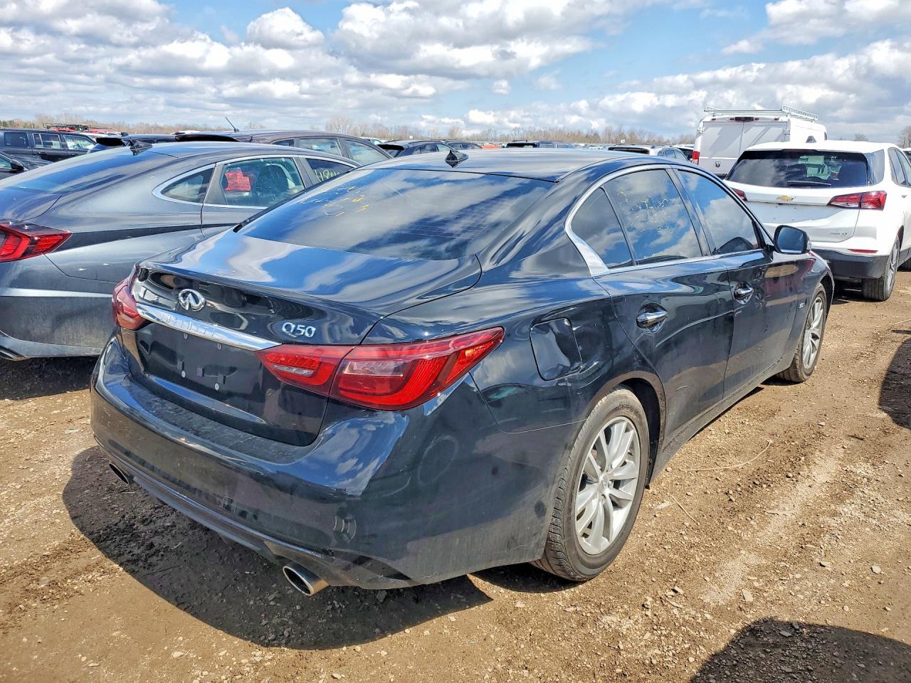 2020 Infiniti Q50 3.0T Pure - zdjęcie 3