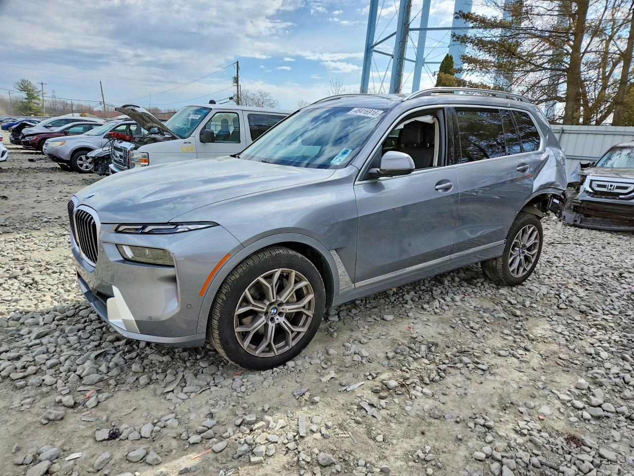 2024 BMW X7 xDrive40I - zdjęcie główne
