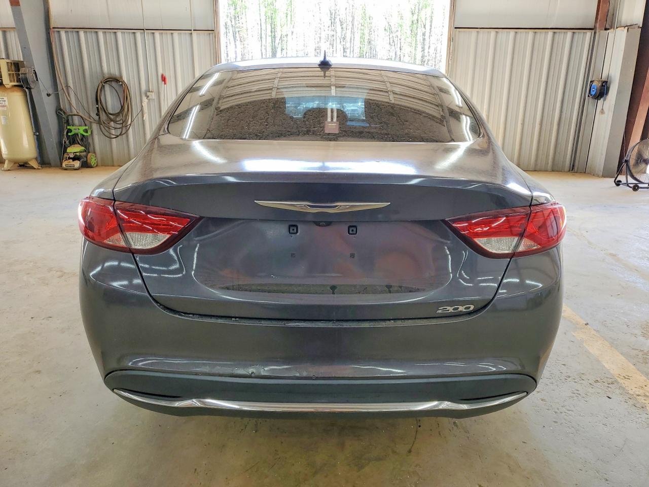 2016 Chrysler 200 Limited - zdjęcie 6