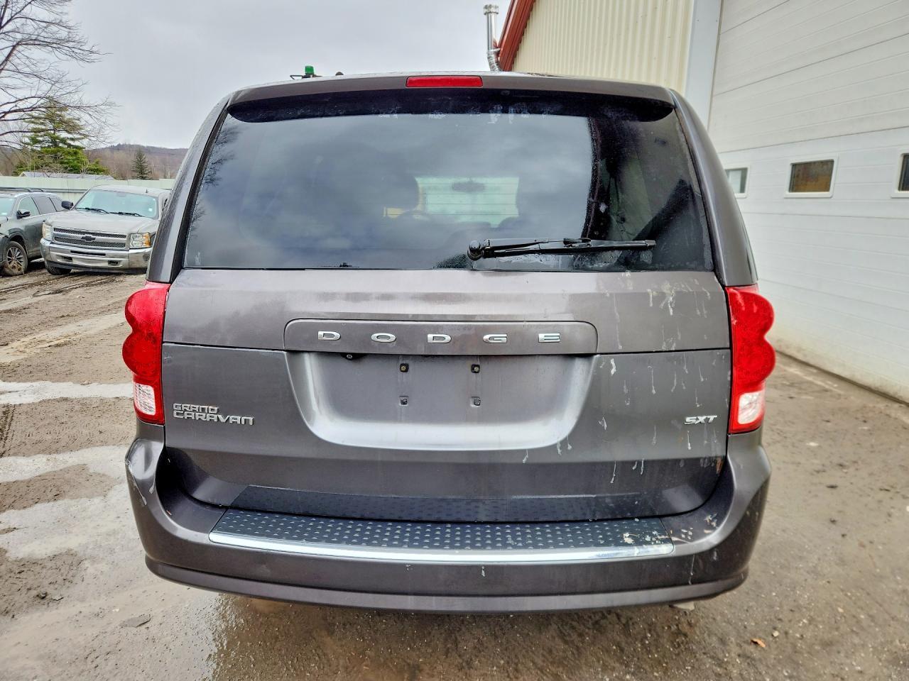 2016 Dodge Grand Caravan Sxt - zdjęcie 6