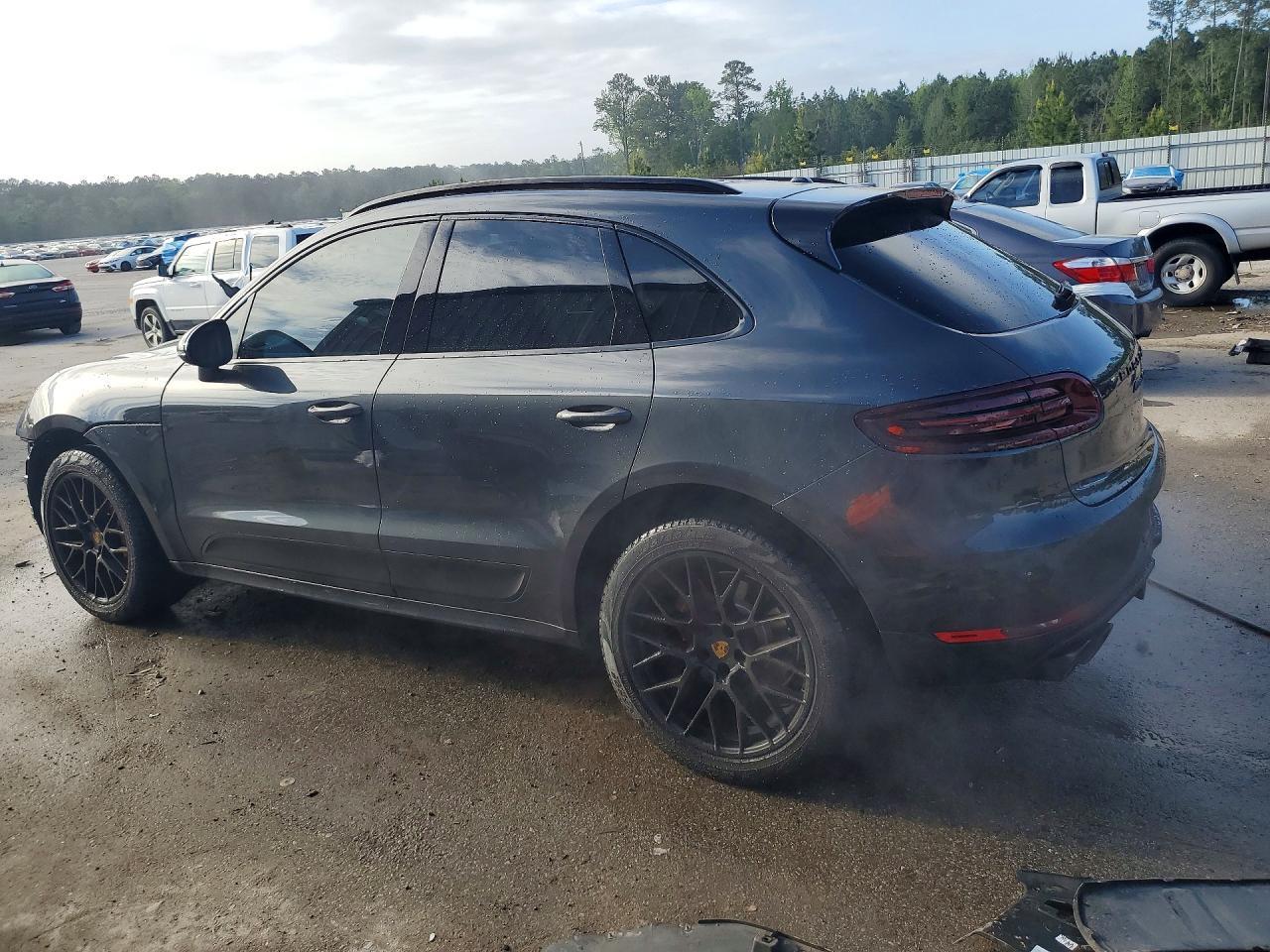 2018 Porsche Macan Gts - zdjęcie 2