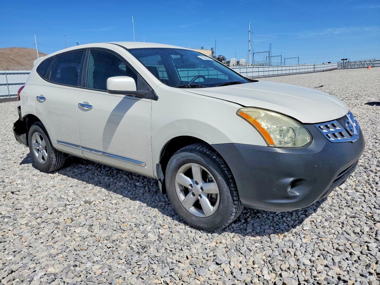 2013 Nissan Rogue S - zdjęcie 4