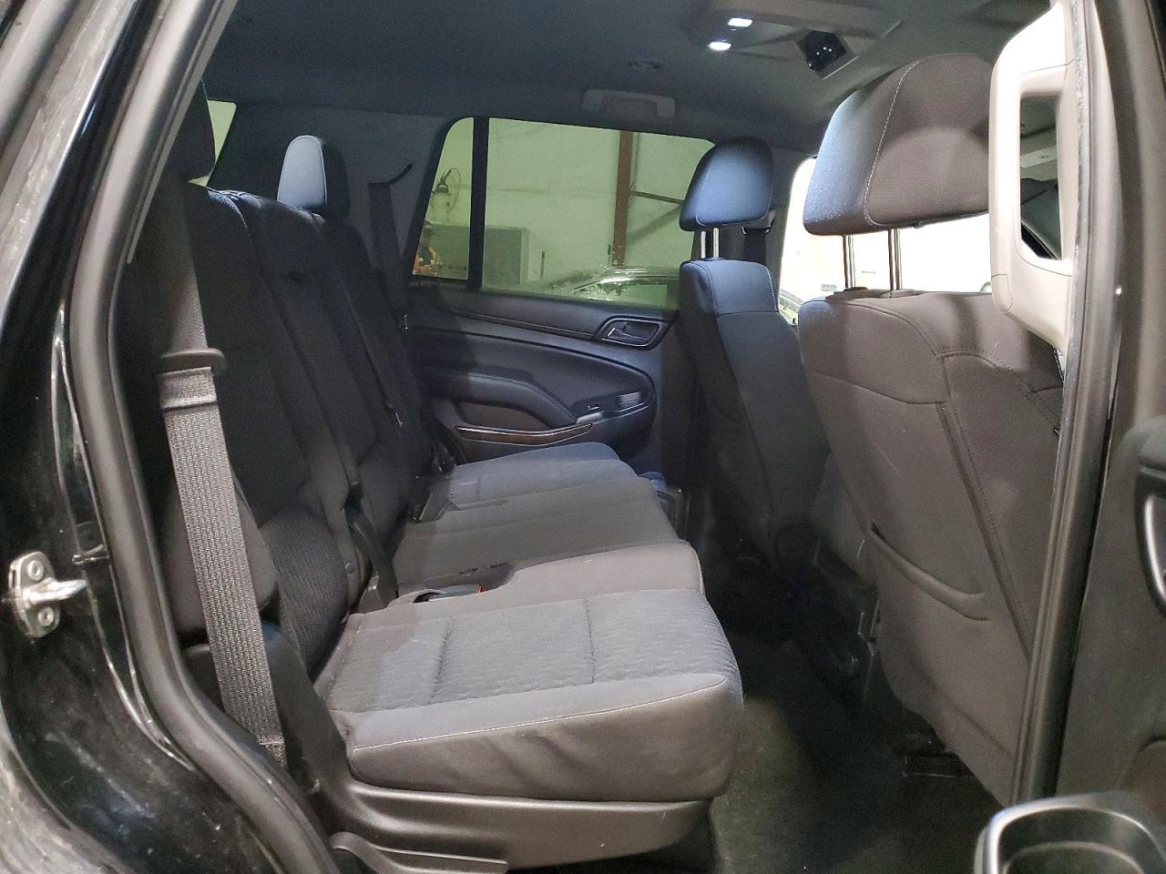 2018 Chevrolet Tahoe K1500 Ls - zdjęcie 11