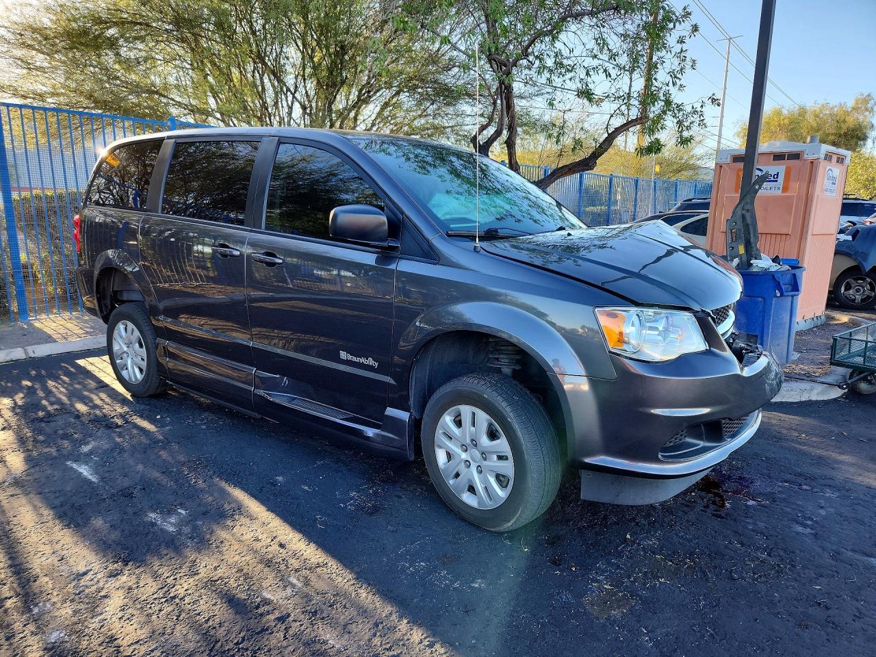 2018 Dodge Grand Caravan Se - zdjęcie 4
