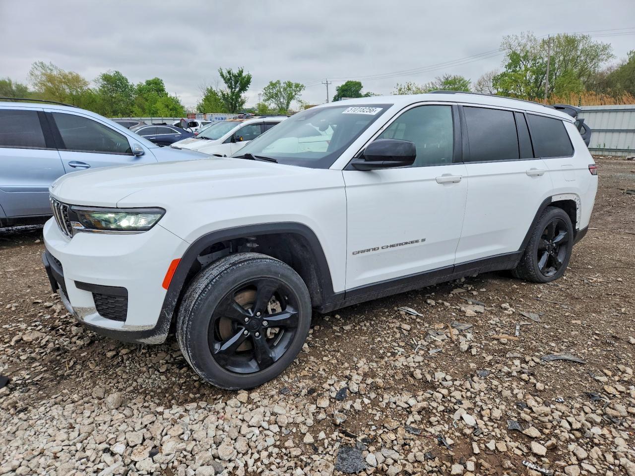 2021 Jeep Grand Cherokee L Laredo - zdjęcie główne