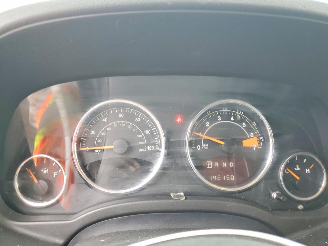 2015 Jeep Compass Latitude - zdjęcie 9