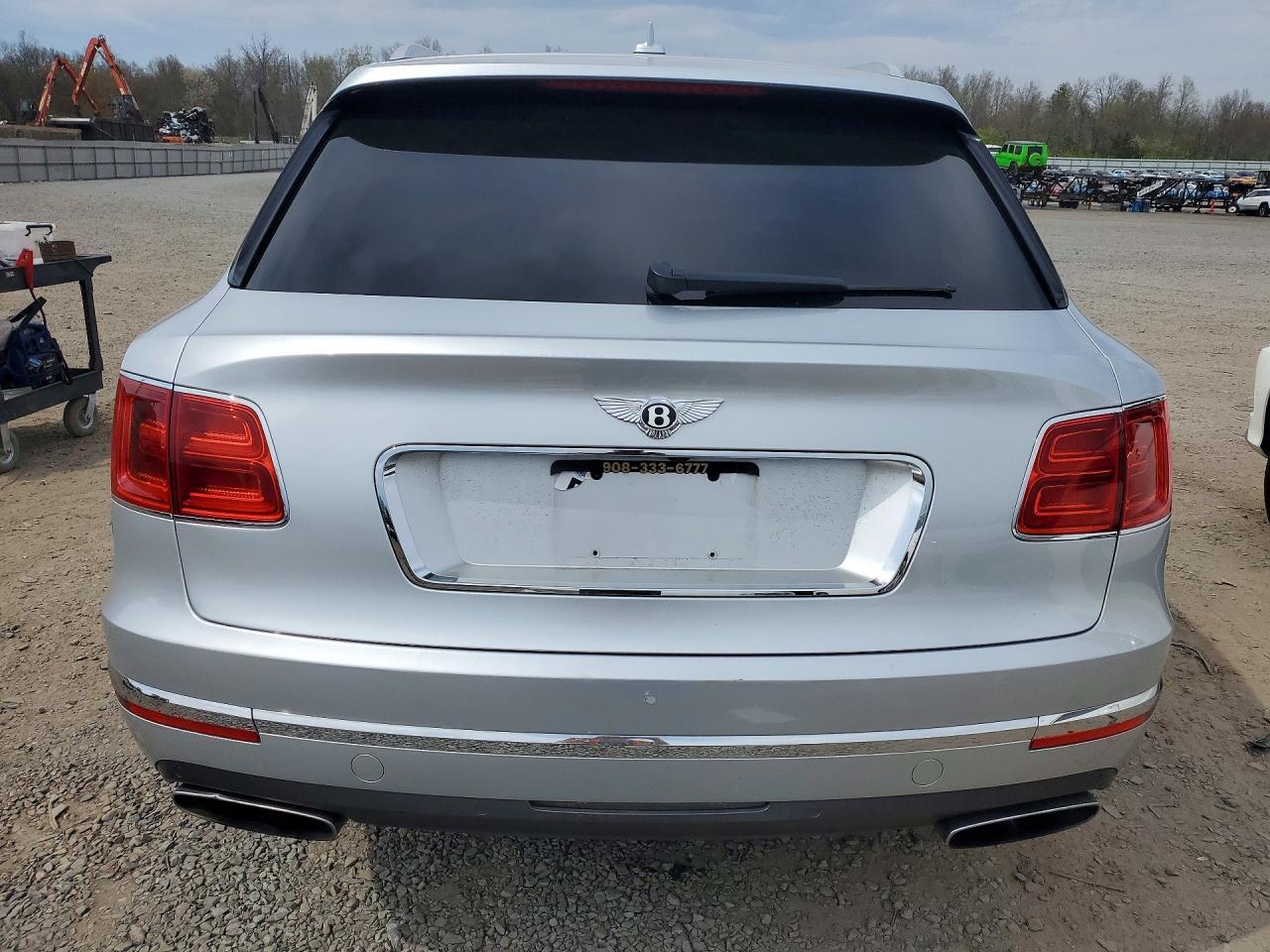 2017 Bentley Bentayga - zdjęcie 6