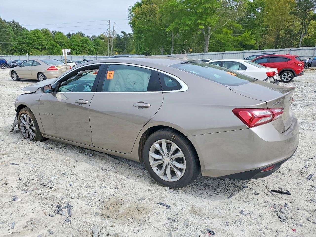 2022 Chevrolet Malibu Lt - zdjęcie 3