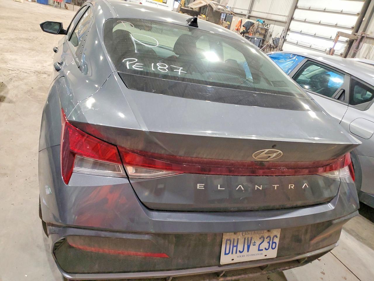 2025 Hyundai Elantra Sel Sport - zdjęcie 6