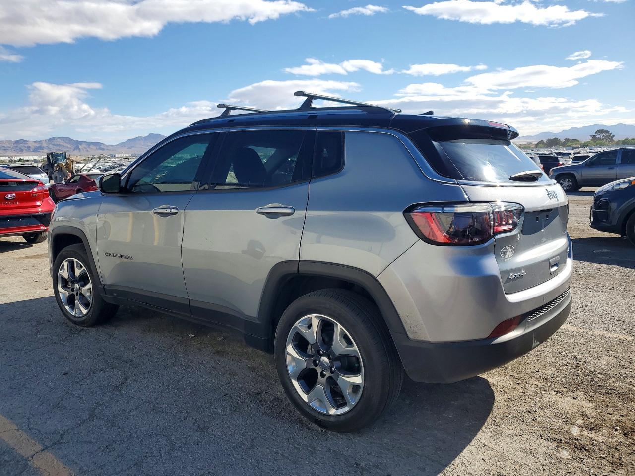 2021 Jeep Compass Limited - zdjęcie 2