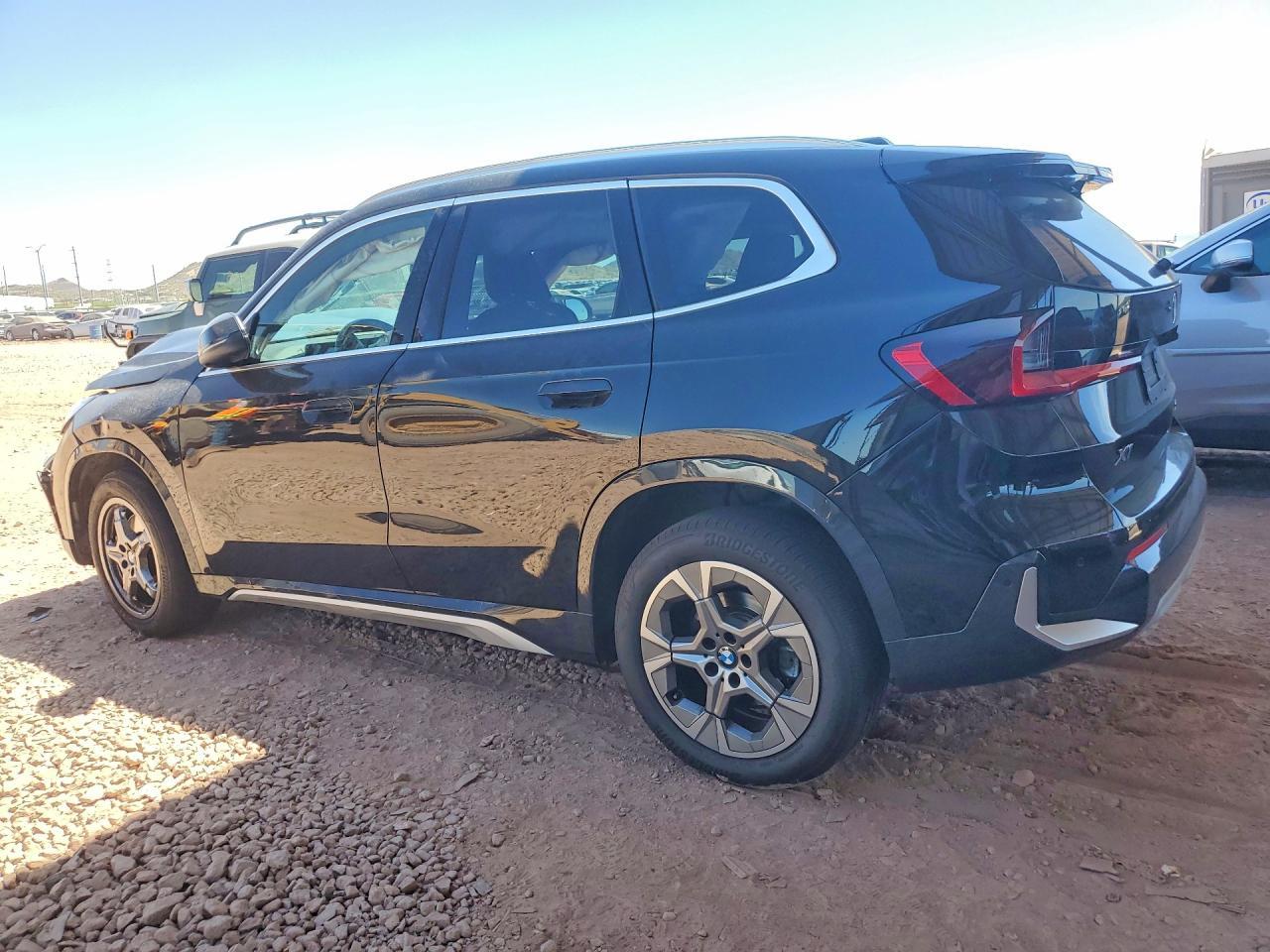 2025 BMW X1 xDrive28I - zdjęcie 2
