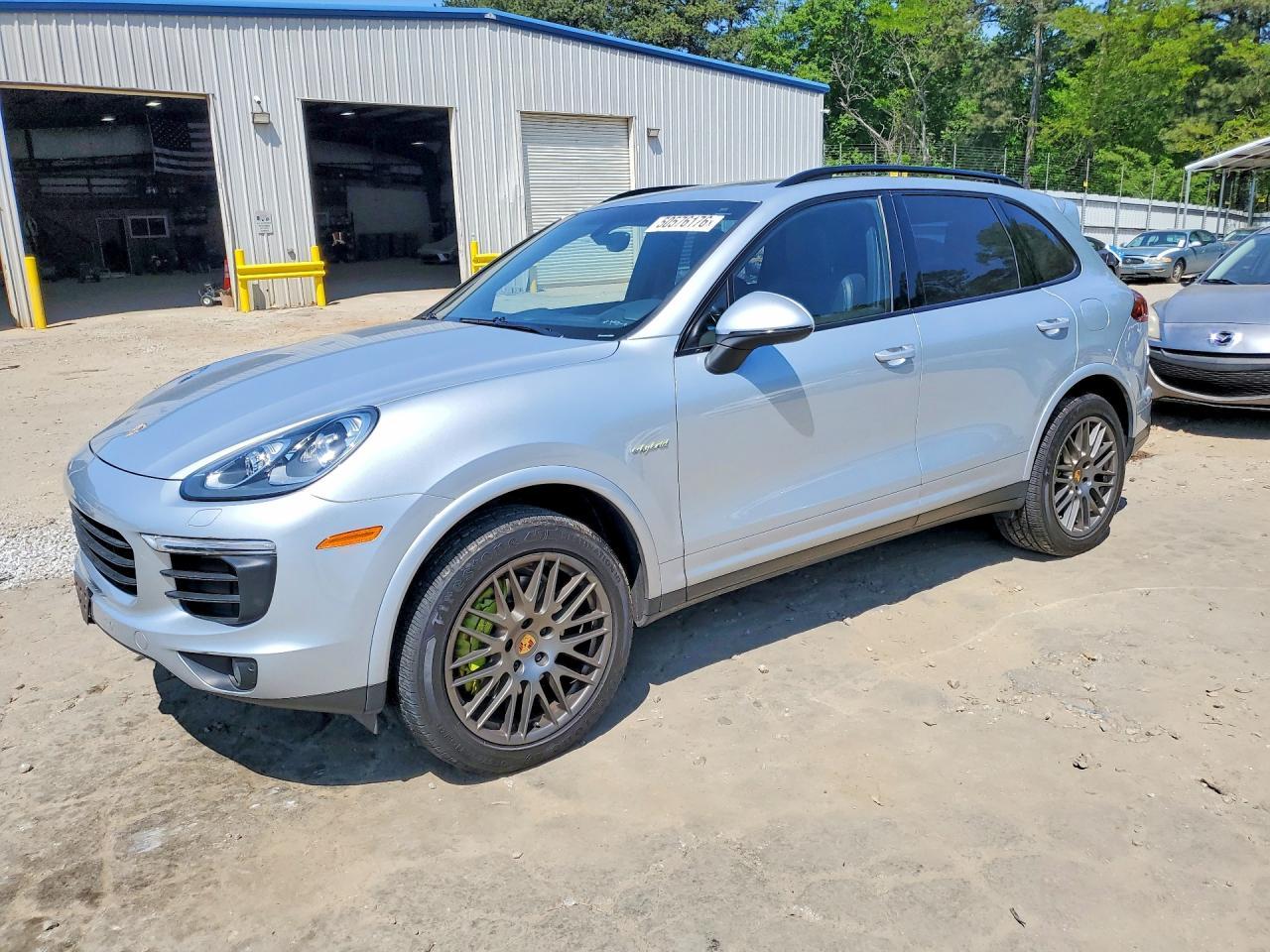 2017 Porsche Cayenne Se Hybrid Platinum - zdjęcie główne