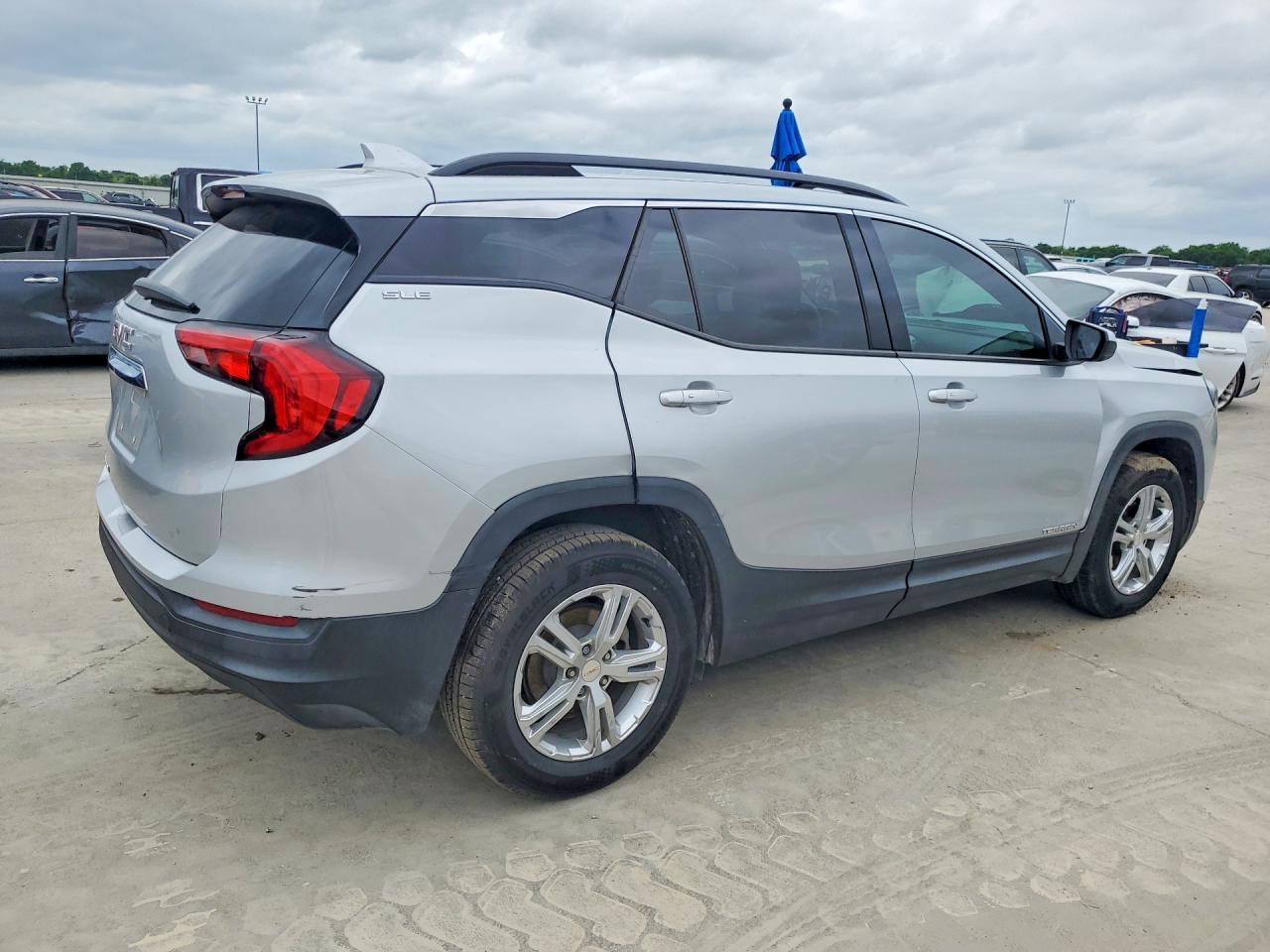2020 GMC Terrain Sle - zdjęcie 3