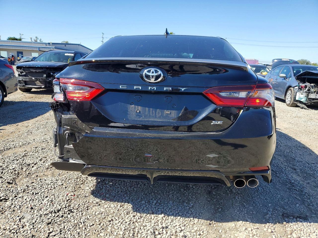 2024 Toyota Camry Se - zdjęcie 6