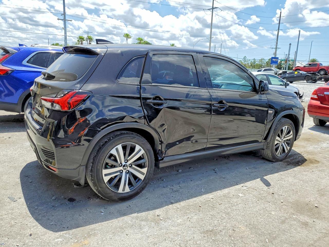2025 Mitsubishi Outlander Sport S - zdjęcie 3