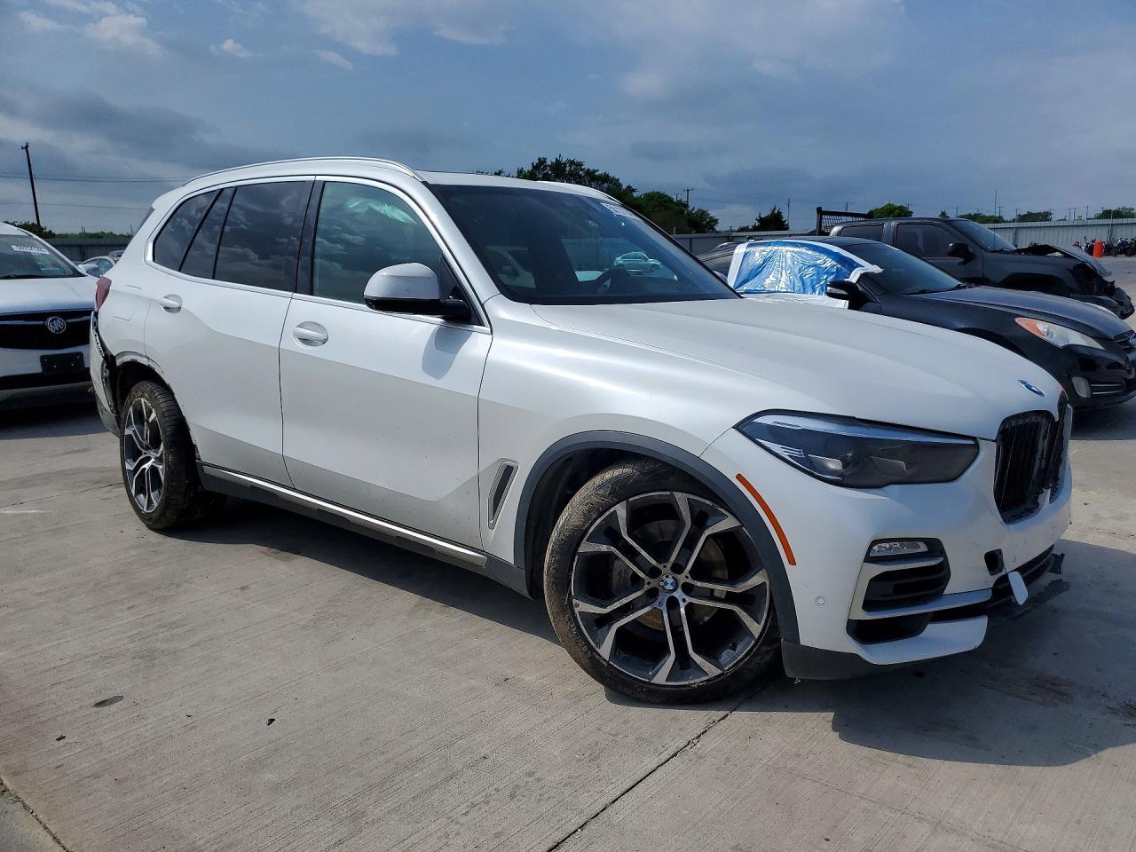 2021 BMW X5 - zdjęcie 4