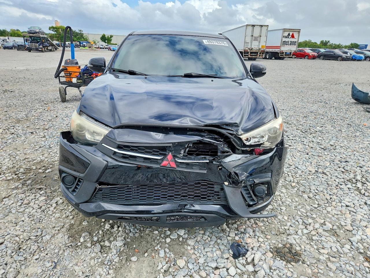 2019 Mitsubishi Outlander Sport Es - zdjęcie 5