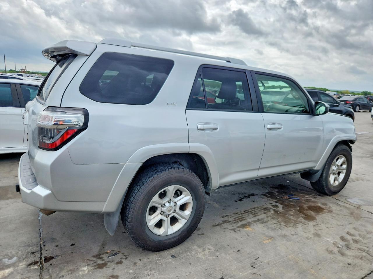 2015 Toyota 4Runner Sr5 - zdjęcie 3
