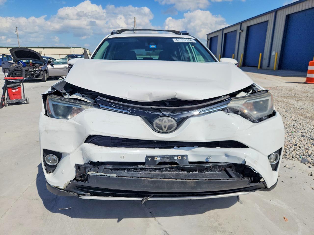 2016 Toyota Rav4 Xle - zdjęcie 5