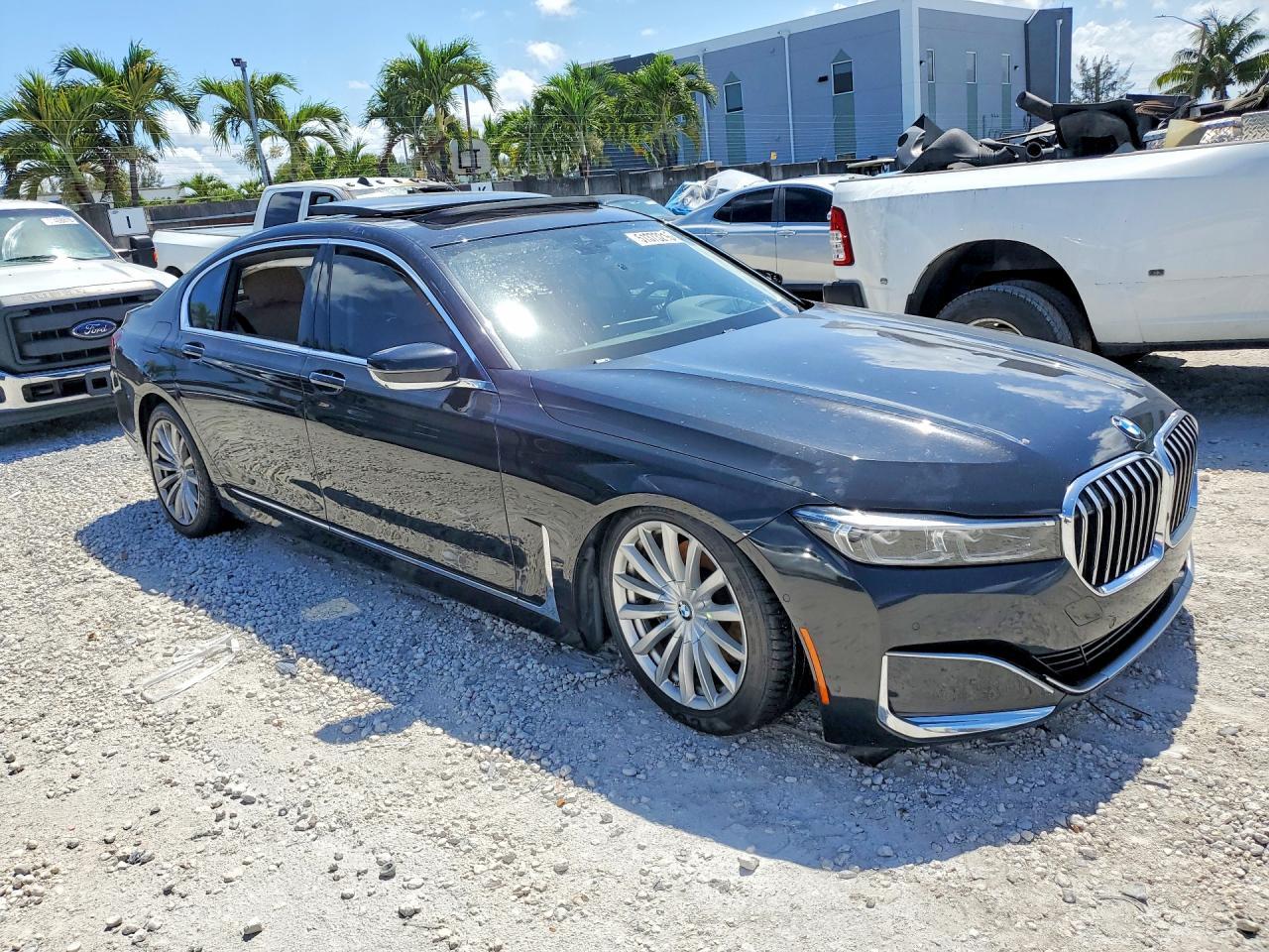 2022 BMW 740 I - zdjęcie 4
