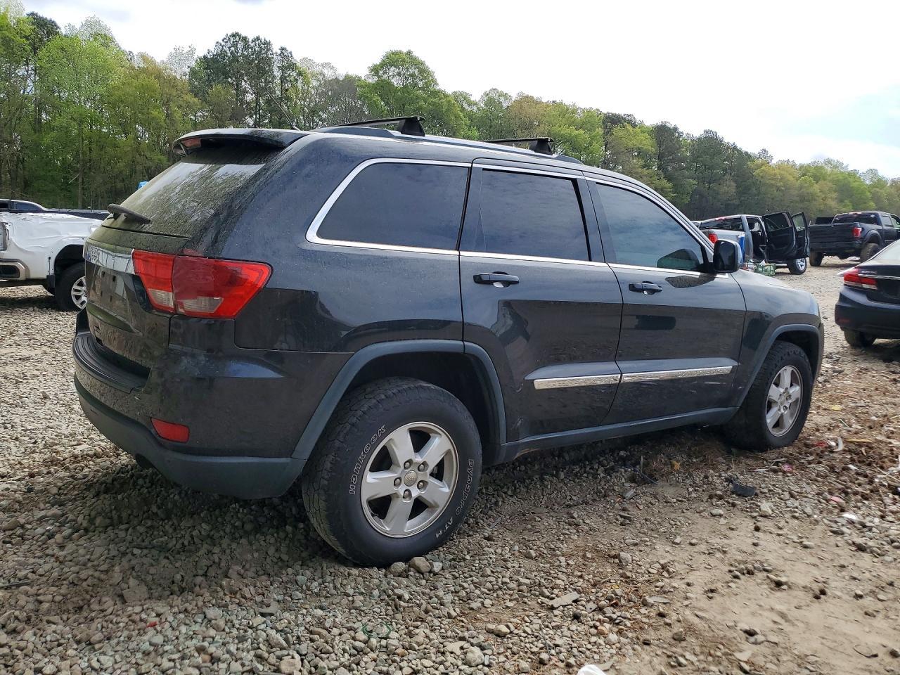 2013 Jeep Grand Cherokee Laredo - zdjęcie 3