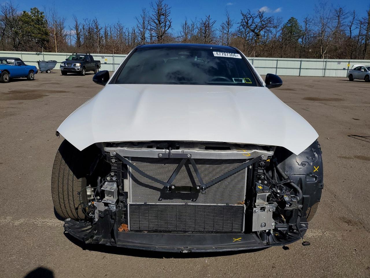 2024 Mercedes-Benz C 300 4Matic - zdjęcie 5