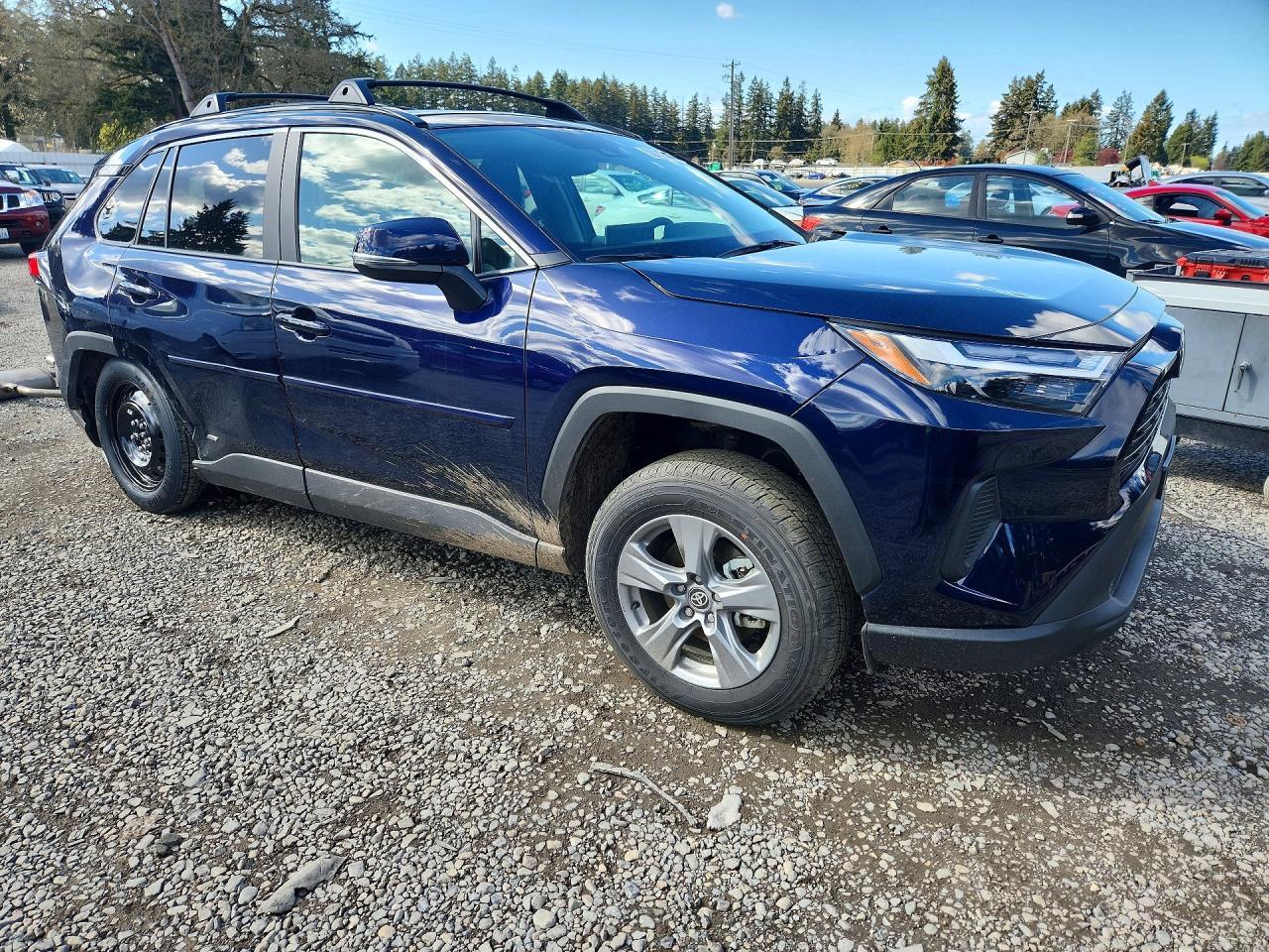 2025 Toyota Rav4 Hybrid Xle - zdjęcie 4