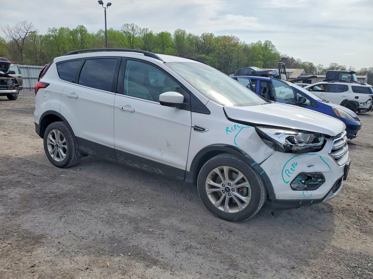 2019 Ford Escape Sel - zdjęcie 4