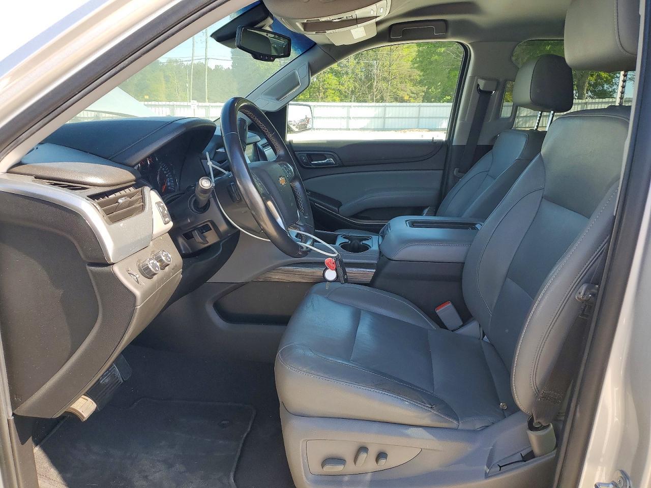 2019 Chevrolet Tahoe K1500 Lt - zdjęcie 7