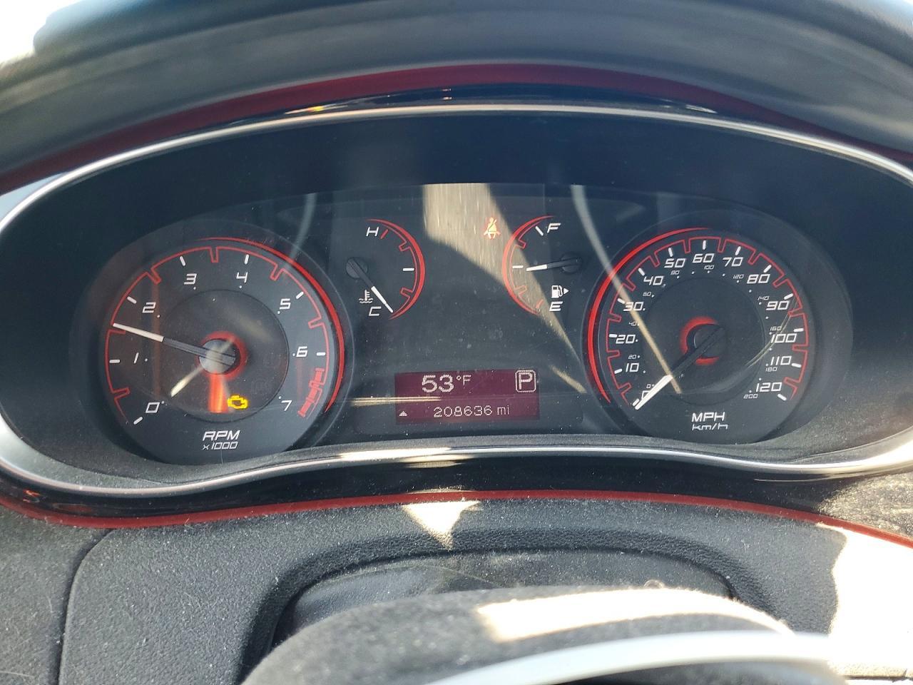 2016 Dodge Dart Sxt - zdjęcie 9