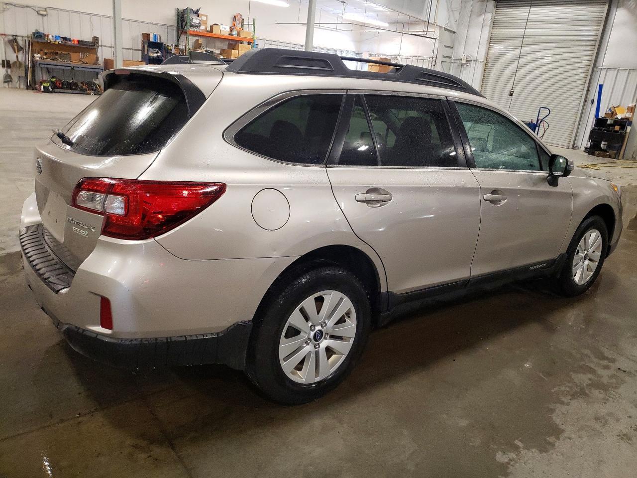 2017 Subaru Outback 2.5I Premium - zdjęcie 3